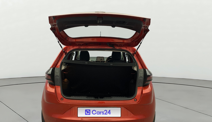 2022 Tata ALTROZ XT PETROL, Petrol, Manual, 33,028 km, Boot Door Open