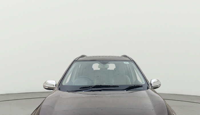 2016 Mahindra XUV500 W10, Diesel, Manual, 69,315 km, Front Windshield