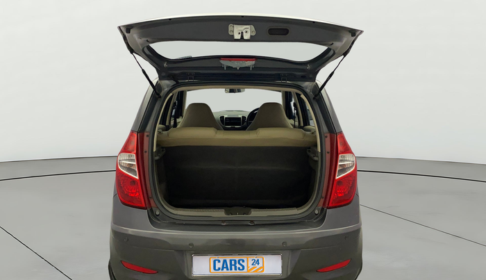 2013 Hyundai i10 MAGNA 1.2, Petrol, Manual, 1,04,654 km, Boot Door Open