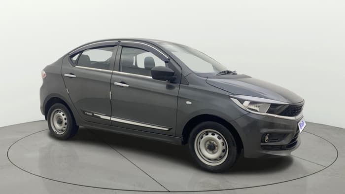 2022 Tata TIGOR XE PETROL, Petrol, Manual, 30,543 km, Right Front Diagonal