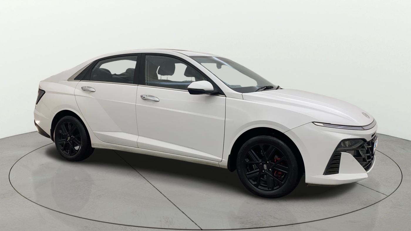 2023 Hyundai Verna SX (O) 1.5 TURBO PETROL MT, Petrol, Manual, 13,596 km, Right Front Diagonal
