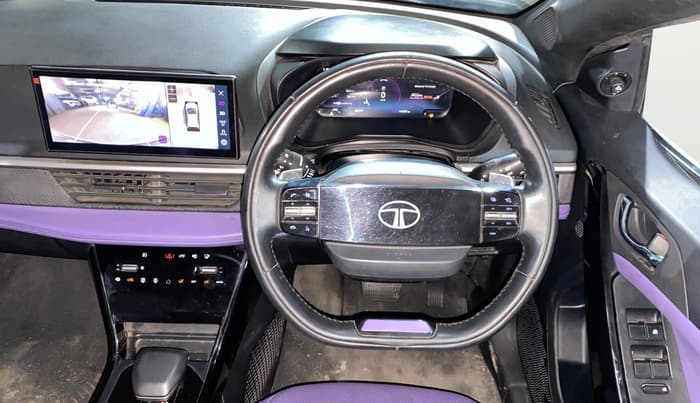 2024 Tata NEXON FEARLESS PURPLE + SUNROOF DCA DUAL TONE 1.2 PETROL, Petrol, Automatic, 14,104 km, Steering Wheel Close Up