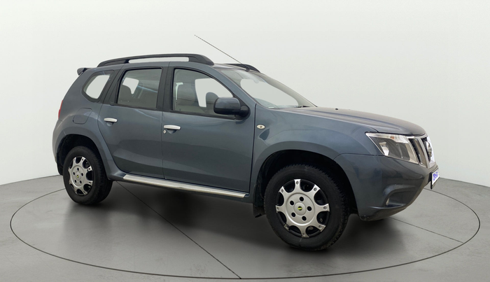 2016 Nissan Terrano XL (P), Petrol, Manual, 83,888 km, Right Front Diagonal
