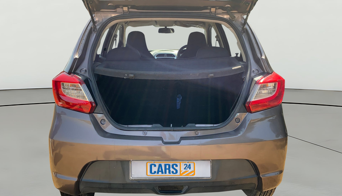 2016 Tata Tiago XT PETROL, Petrol, Manual, 1,09,603 km, Boot Open Zoomed View