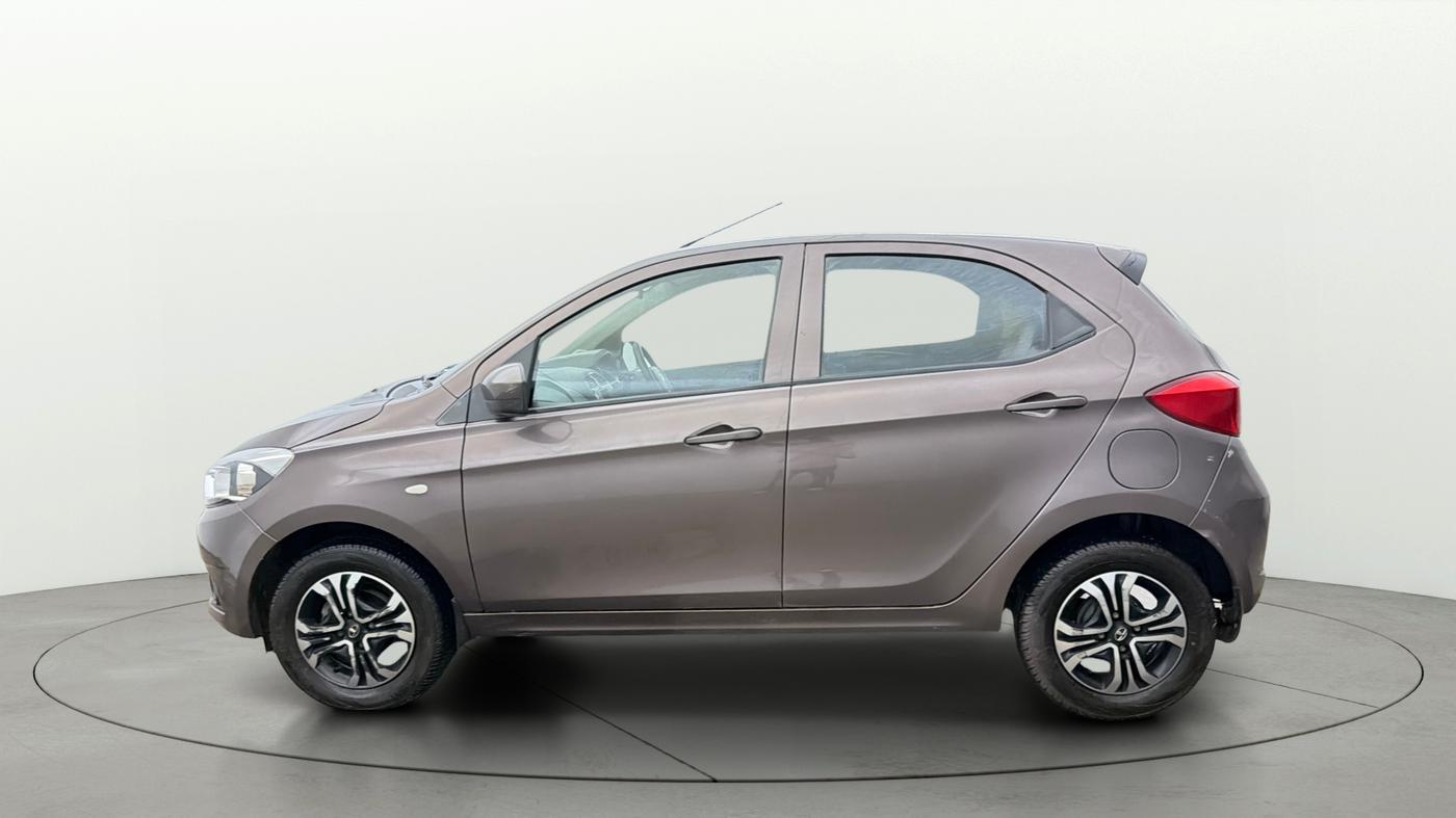 2019 Tata Tiago XZ PETROL, Petrol, Manual, 68,476 km, Left Side