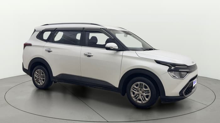 2023 KIA CARENS PRESTIGE 1.5 PETROL 7 STR, Petrol, Manual, 51,878 km, Right Front Diagonal