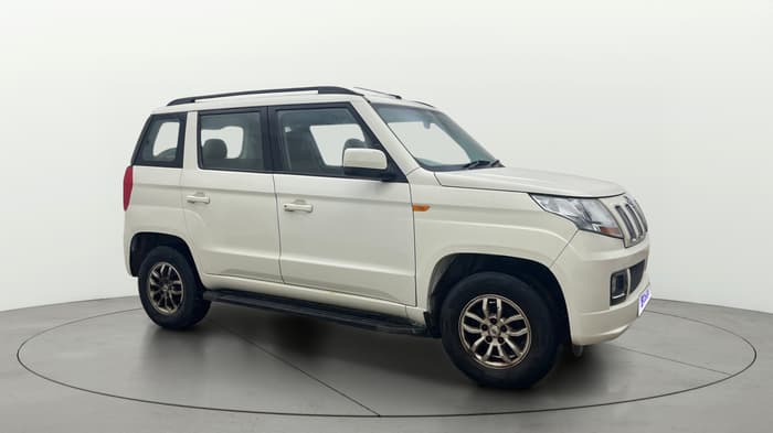 2016 Mahindra TUV300 T8, Diesel, Manual, 60,710 km, Right Front Diagonal