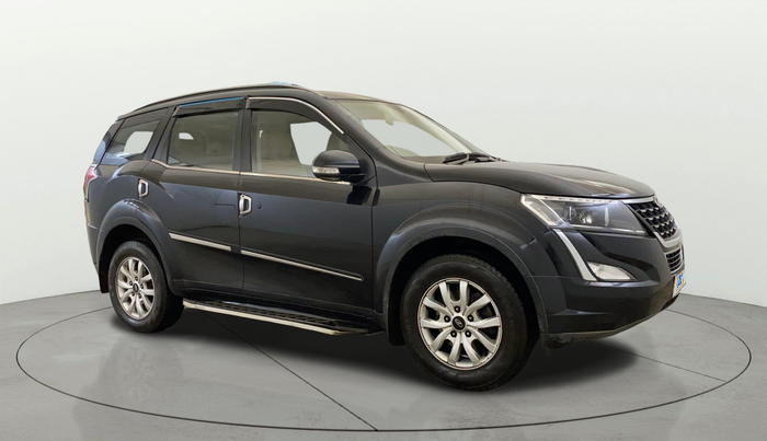 2021 Mahindra XUV500 W9 AT, Diesel, Automatic, 67,343 km, Right Front Diagonal