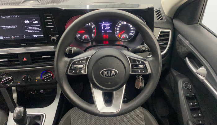 2019 KIA SELTOS HTK 1.5 PETROL, Petrol, Manual, 1,21,642 km, Steering Wheel Close Up