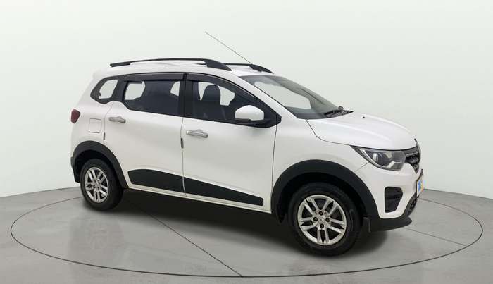 2021 Renault TRIBER RXT, Petrol, Manual, 37,725 km, Right Front Diagonal