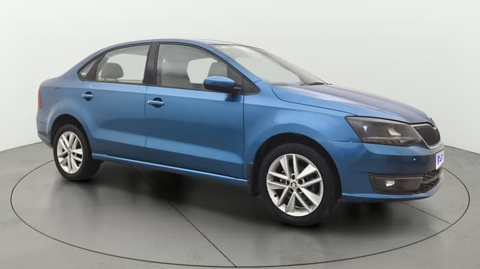 2017 Skoda Rapid STYLE 1.6 MPI, Petrol, Manual, 77,200 km, Right Front Diagonal
