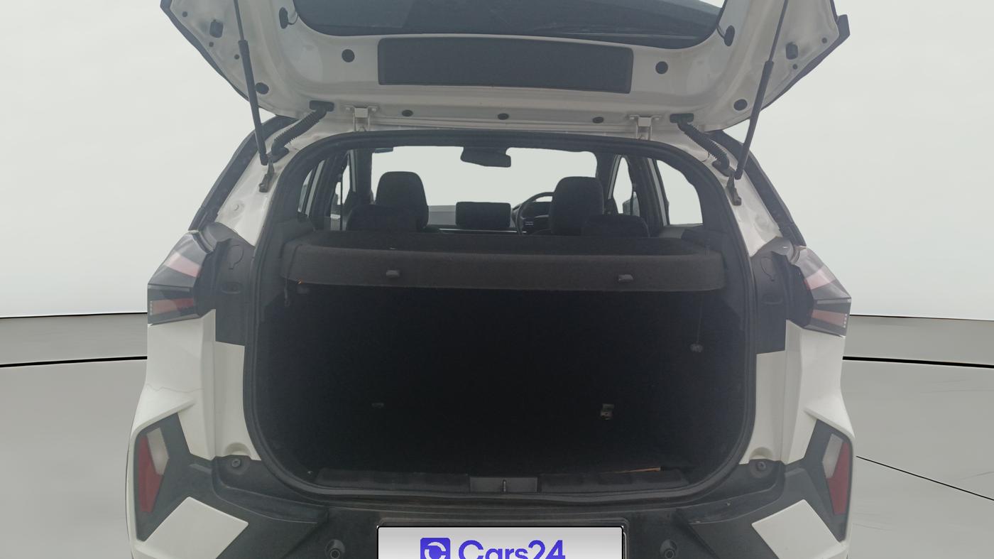2023 Tata NEXON FEARLESS SUNROOF DUAL TONE 1.2 PETROL, Petrol, Manual, 46,023 km, Boot Open Zoomed View