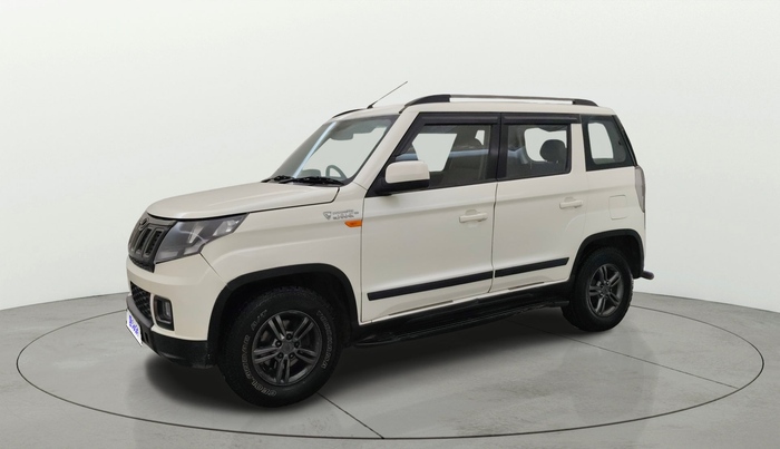 2019 Mahindra TUV300 T10, Diesel, Manual, 61,847 km, Left Front Diagonal