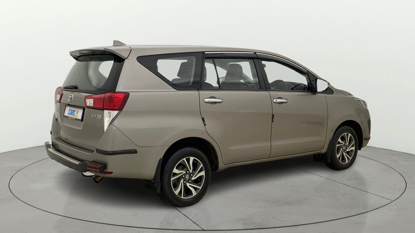 2021 Toyota Innova Crysta 2.4 G 7 STR, Diesel, Manual, 94,639 km, Right Back Diagonal