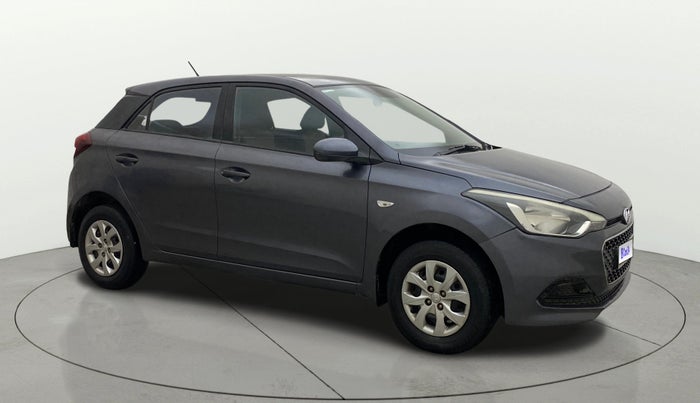 2015 Hyundai Elite i20 MAGNA 1.4 CRDI, Diesel, Manual, 1,17,805 km, Right Front Diagonal