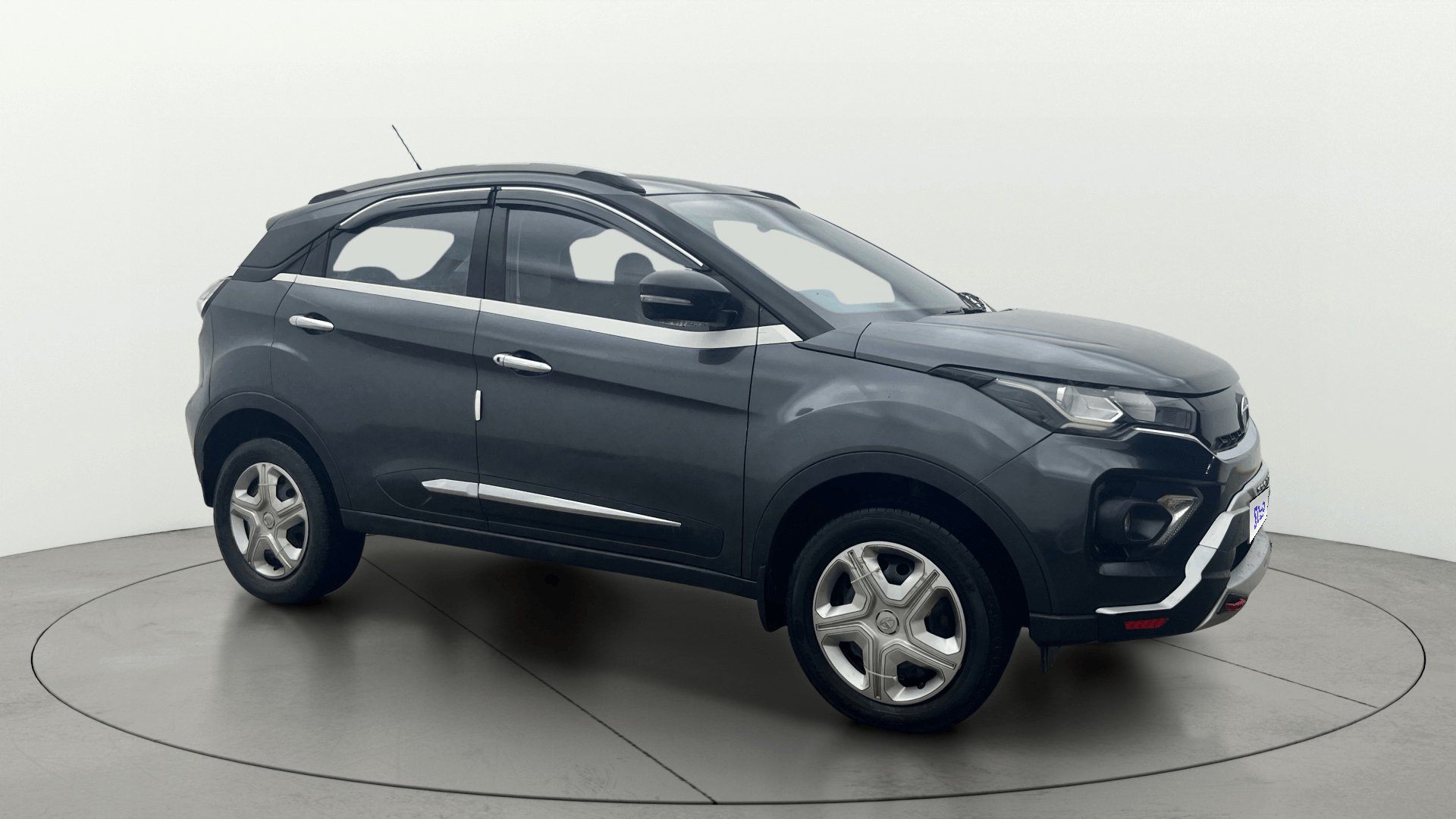 2020 Tata Nexon XMA PETROL