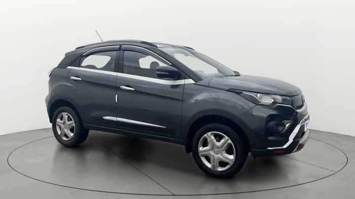 2020 Tata NEXON XMA PETROL, Petrol, Automatic, 52,420 km, Right Front Diagonal