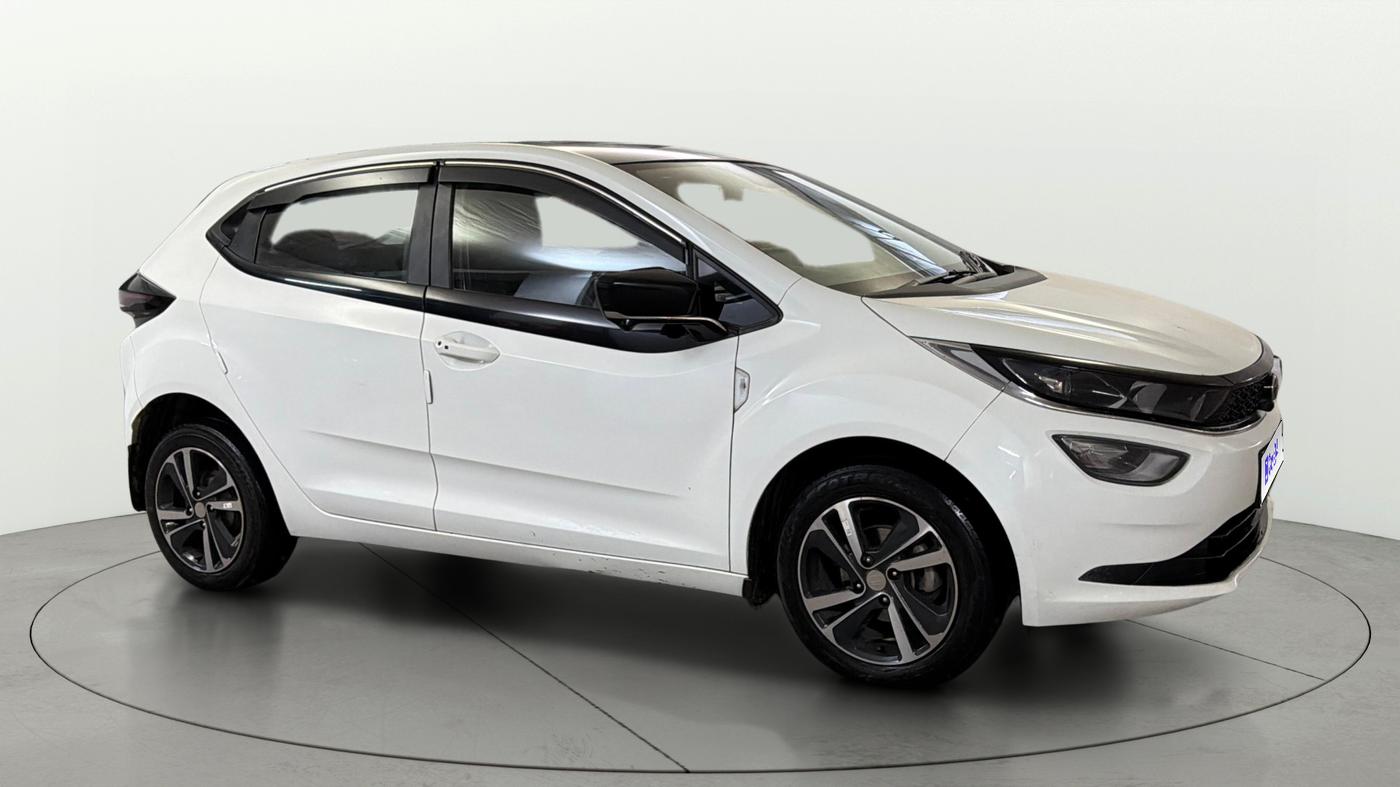 2024 Tata ALTROZ XZ Plus (S) LUX Diese, Diesel, Manual, 59,295 km, Right Front Diagonal