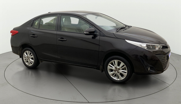 2018 Toyota YARIS V MT, Petrol, Manual, 53,957 km, Right Front Diagonal