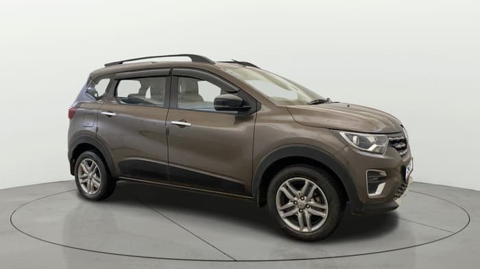 2024 Renault TRIBER RXZ, Petrol, Manual, 11,943 km, Right Front Diagonal