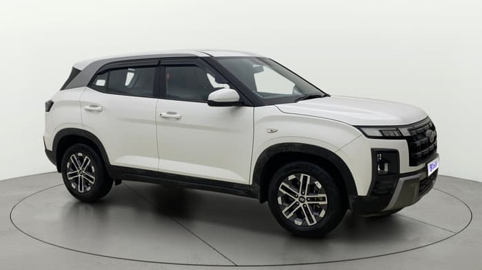 2025 Hyundai Creta E 1.5 PETROL, Petrol, Manual, 27,784 km, Right Front Diagonal