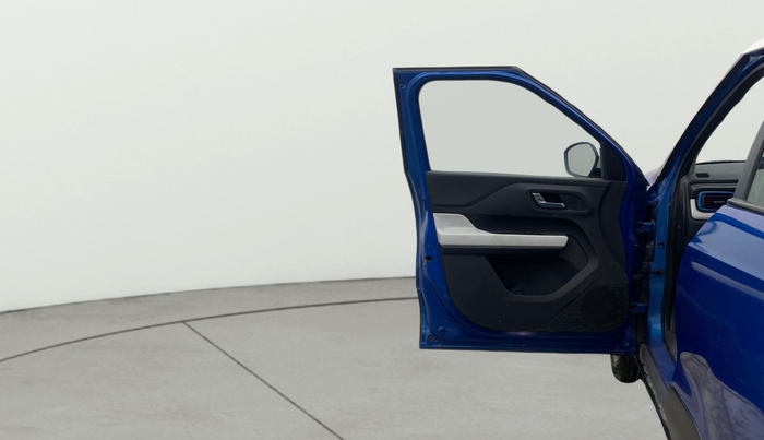 2022 Tata PUNCH CREATIVE  AMT, Petrol, Automatic, 31,442 km, LHS Front Door