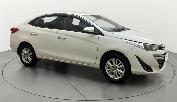 2018 Toyota YARIS VX MT, Petrol, Manual, 1,20,138 km, SRP