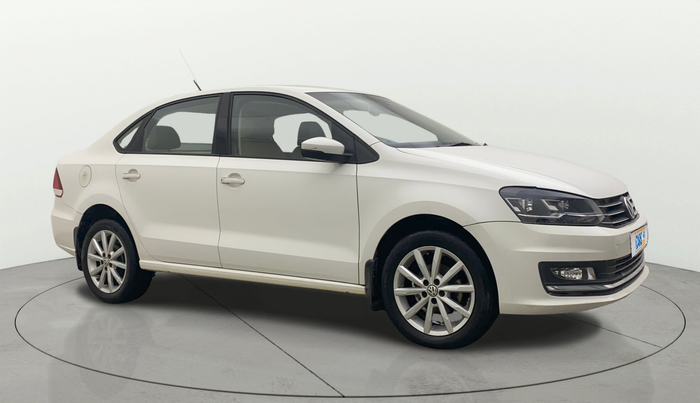 2017 Volkswagen Vento HIGHLINE PETROL AT, Petrol, Automatic, 76,300 km, Right Front Diagonal