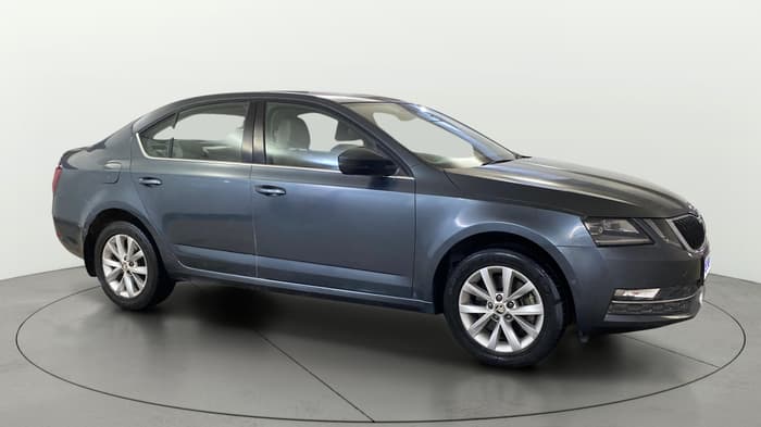 2018 Skoda Octavia L&K 1.8 TSI AT, Petrol, Automatic, 1,13,786 km, Right Front Diagonal