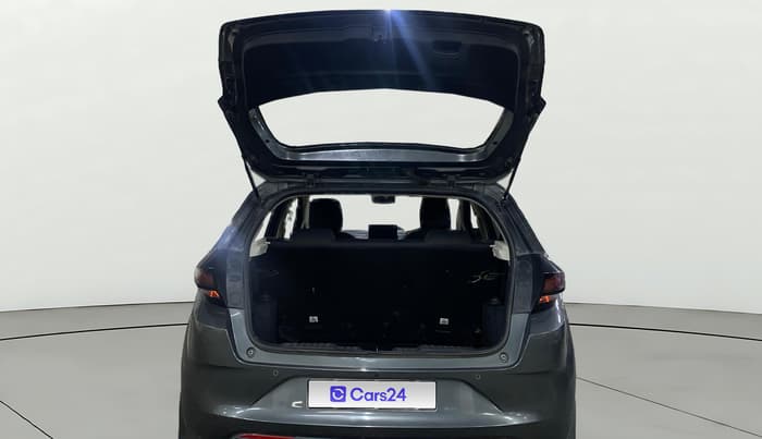 2022 Tata ALTROZ XE PETROL, Petrol, Manual, 47,533 km, Boot Door Open