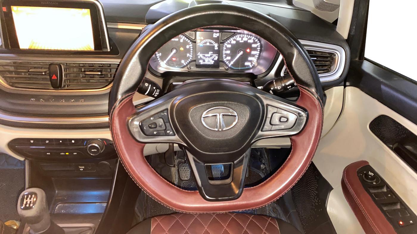 2021 Tata ALTROZ XT DIESEL, Diesel, Manual, 92,177 km, Steering Wheel Close Up