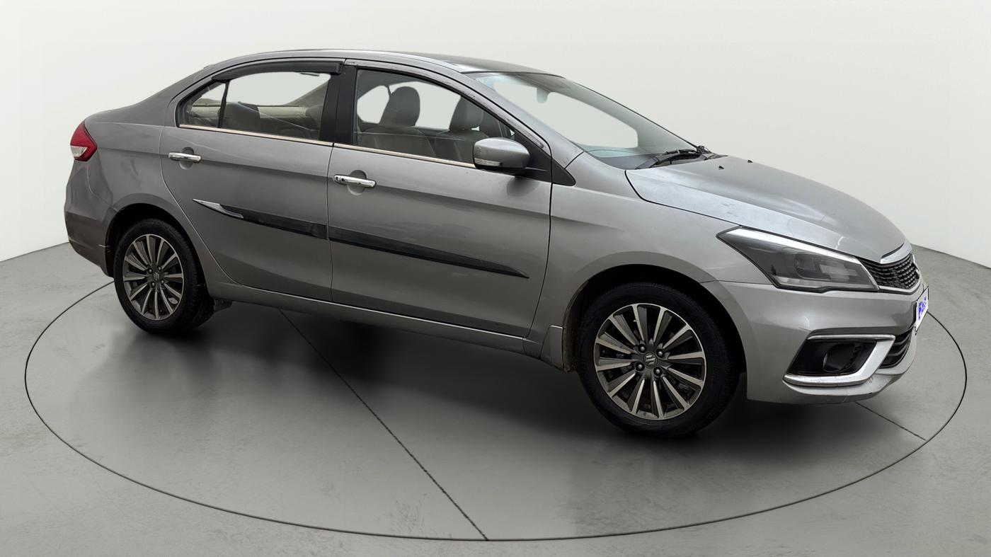 2018 Maruti Ciaz ALPHA 1.5 SHVS PETROL, Petrol, Manual, 1,23,069 km, Right Front Diagonal