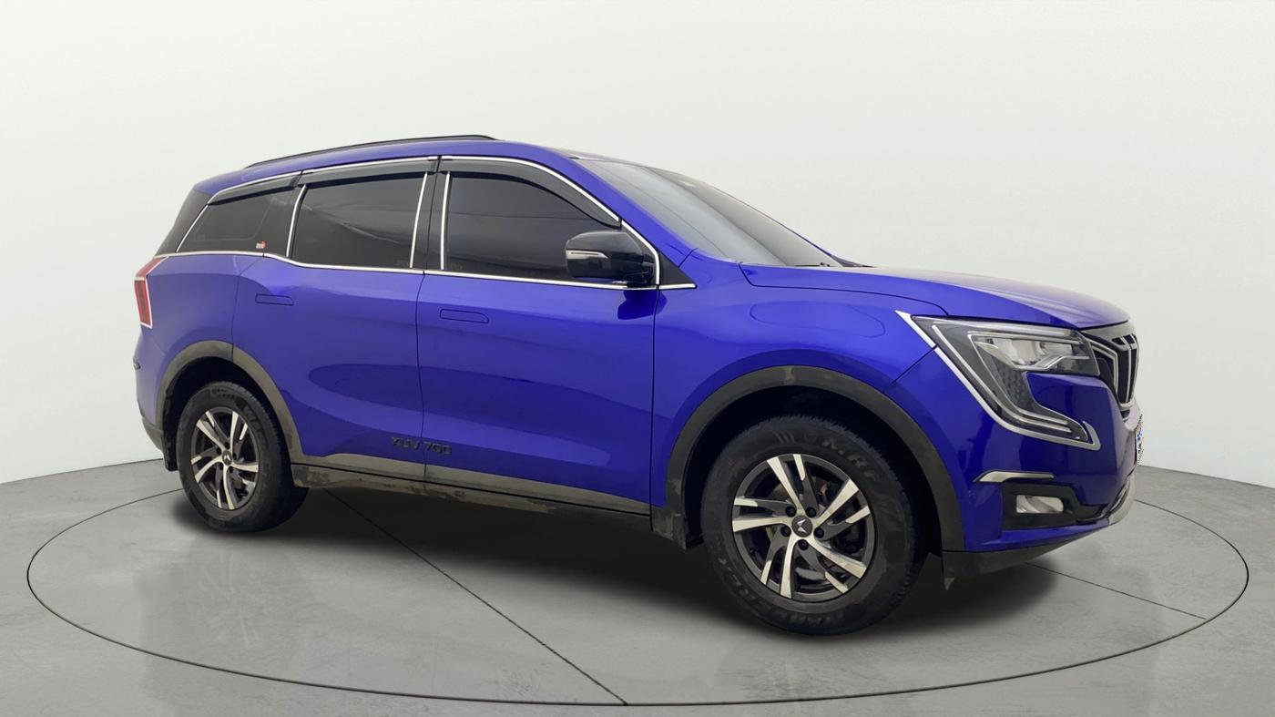 2022 Mahindra XUV700 AX 5 D MT 7 STR, Diesel, Manual, 69,388 km, SRP