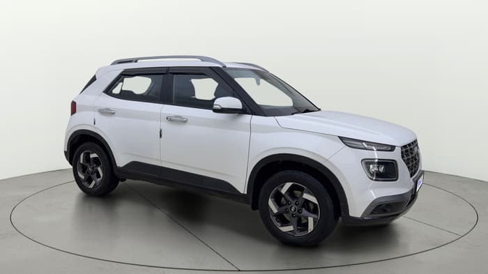 2022 Hyundai VENUE SX 1.5 (O) EXECUTIVE CRDI, Diesel, Manual, 72,345 km, Right Front Diagonal