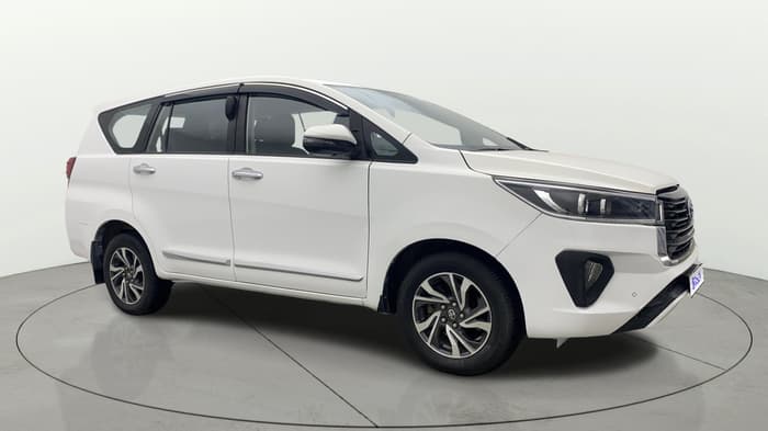 2022 Toyota Innova Crysta 2.7 VX 7 STR, Petrol, Manual, 70,083 km, Right Front Diagonal