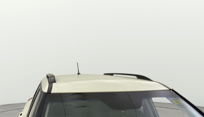 2020 Mahindra XUV300 W8 1.5 DIESEL, Diesel, Manual, 17,802 km, Roof