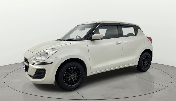 2022 Maruti Swift VXI AMT, Petrol, Automatic, 42,006 km, Left Front Diagonal