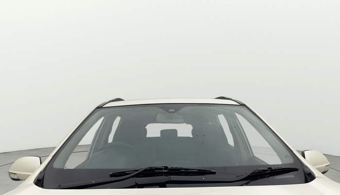2015 Mahindra XUV500 W6, Diesel, Manual, 92,098 km, Front Windshield