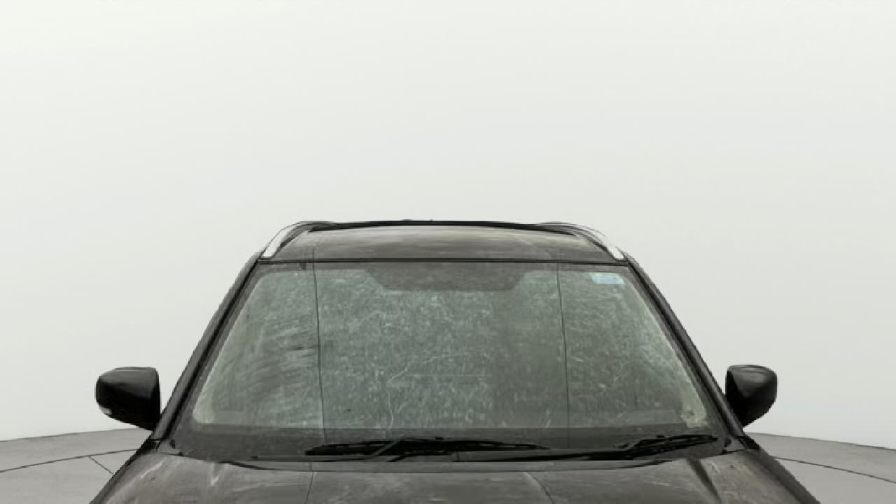 2025 Maruti Grand Vitara ZETA PLUS  HYBRID ECVT, Hybrid, Automatic, 30,655 km, Front Windshield