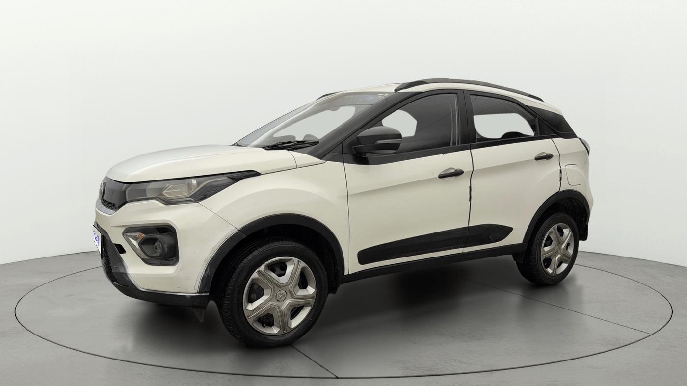 2022 Tata NEXON XMA PLUS SUNROOF PETROL, Petrol, Automatic, 76,208 km, Left Front Diagonal