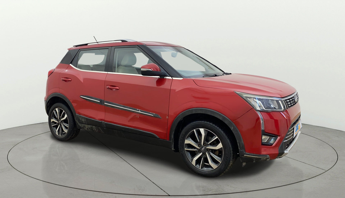 2019 Mahindra XUV300 W8 (O) 1.5 DIESEL, Diesel, Manual, 62,977 km, Right Front Diagonal