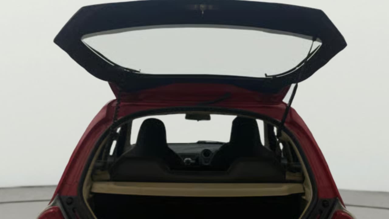 2013 Honda Brio S MT, Petrol, Manual, 58,114 km, Boot Open Zoomed View