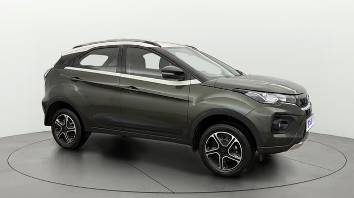 2020 Tata NEXON XZ PETROL, Petrol, Manual, 61,639 km, Right Front Diagonal