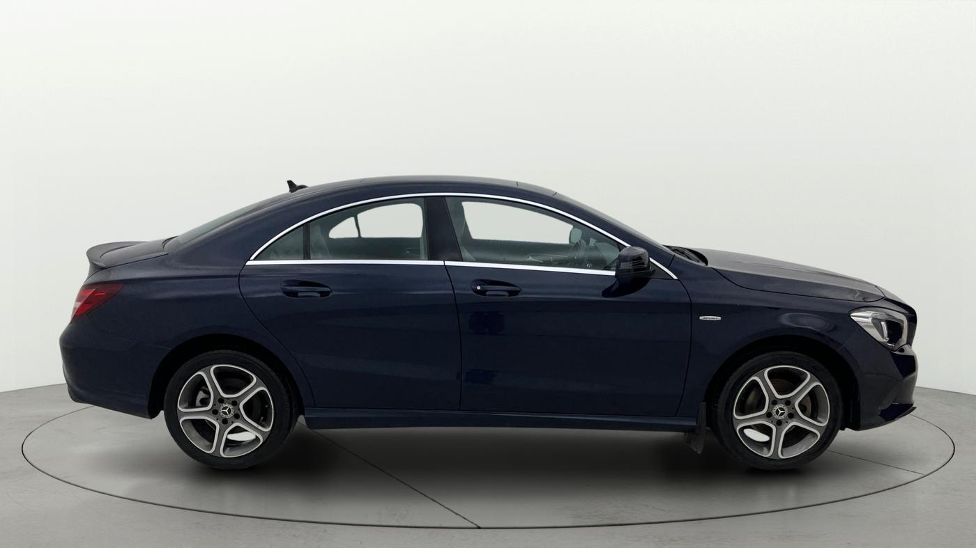 2018 Mercedes Benz CLA Class 200 CDI Sport, Diesel, Automatic, 37,148 km, Right Side View