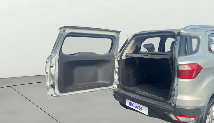 2013 Ford Ecosport TITANIUM 1.0L ECOBOOST, Petrol, Manual, 1,02,167 km, Boot Door Open