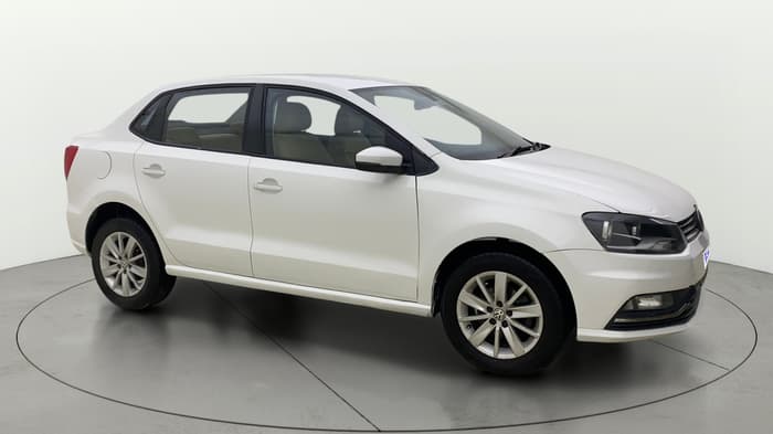 2016 Volkswagen Ameo HIGHLINE1.2L, Petrol, Manual, 98,403 km, Right Front Diagonal