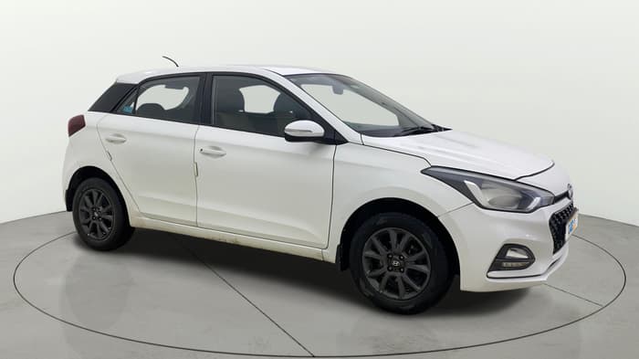 2019 Hyundai Elite i20 SPORTZ PLUS  1.2 CVT, Petrol, Automatic, 1,36,889 km, Right Front Diagonal