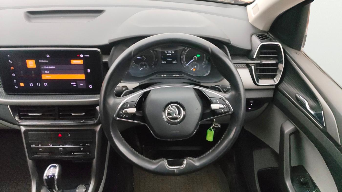 2021 Skoda KUSHAQ AMBITION 1.0L TSI AT, Petrol, Automatic, 49,886 km, Steering Wheel Close Up