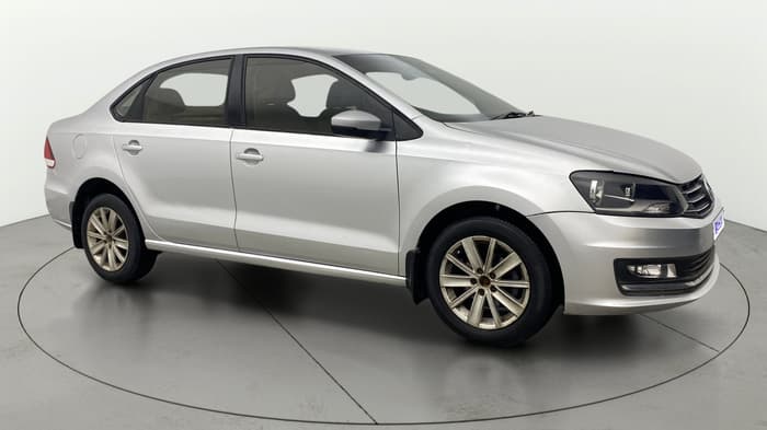 2016 Volkswagen Vento HIGHLINE 1.6 MPI, Petrol, Manual, 72,889 km, Right Front Diagonal