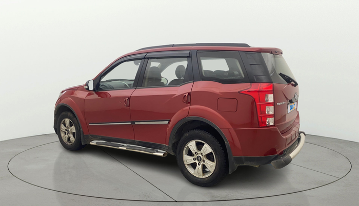2014 Mahindra XUV500 W8, Diesel, Manual, 85,652 km, Left Back Diagonal